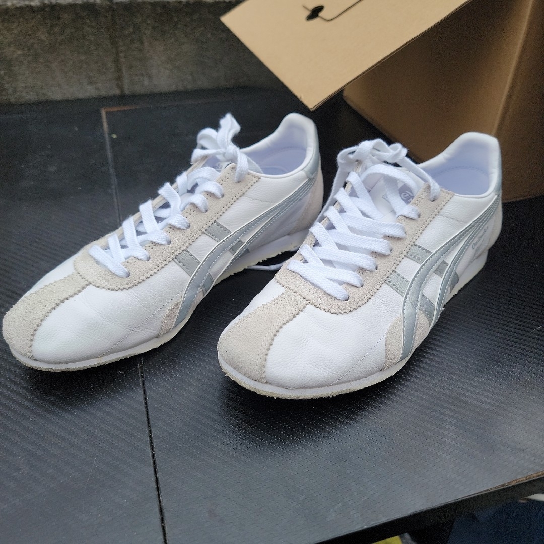 Onitsuka Tiger - onitsuka tiger ASICS ホワイト/シルバー Onitsuka Tiger - onitsuka tiger ASICS ホワイト/シルバー