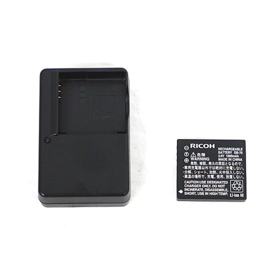 RICOH - RICOH製 デジタルカメラ R10 ブラック 1000万画素の通販 RICOH - RICOH製 デジタルカメラ R10 ブラック 1000万画素の通販