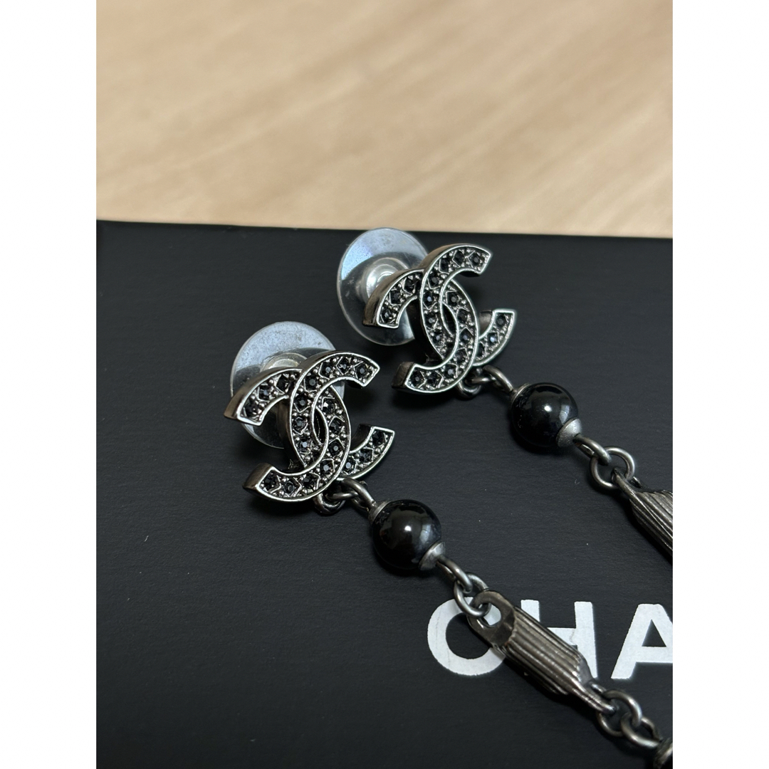 CHANEL - CHANEL ロングピアスの通販 by M's SHOP|シャネルなら CHANEL - CHANEL ロングピアスの通販 by M's SHOP|シャネルなら