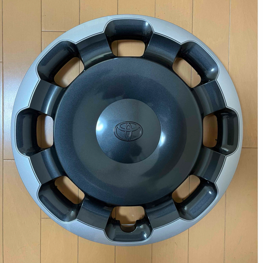 トヨタ - トヨタ シエンタ10系純正ホイールキャップ ホイール トヨタ - トヨタ シエンタ10系純正ホイールキャップ ホイール