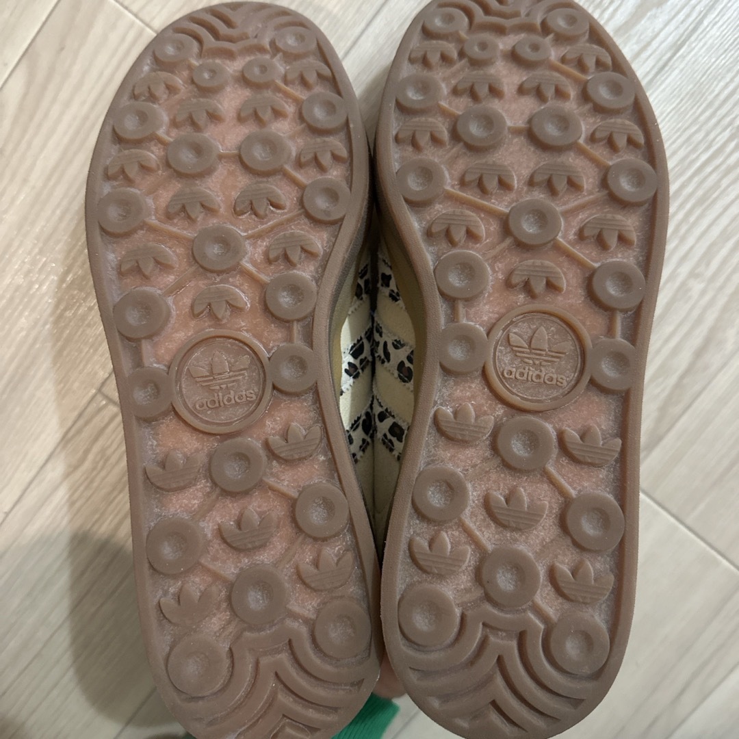 adidas Originals - adidas GAZELLE レオパード ベージュの通販 adidas Originals - adidas GAZELLE レオパード ベージュの通販