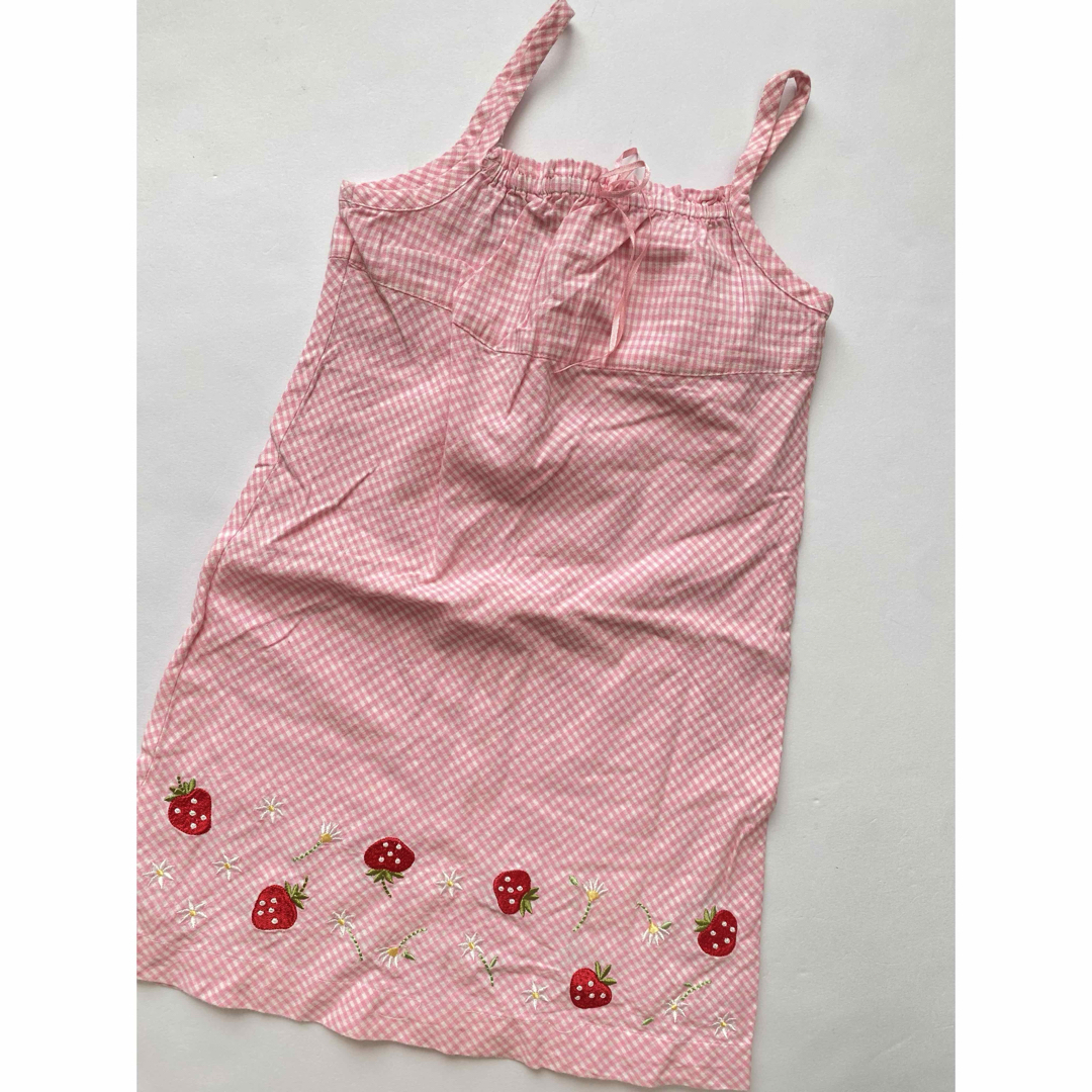 LAURA ASHLEY - ローラアシュレイ 110 いちご刺繍ノースリーブ LAURA ASHLEY - ローラアシュレイ 110 いちご刺繍ノースリーブ