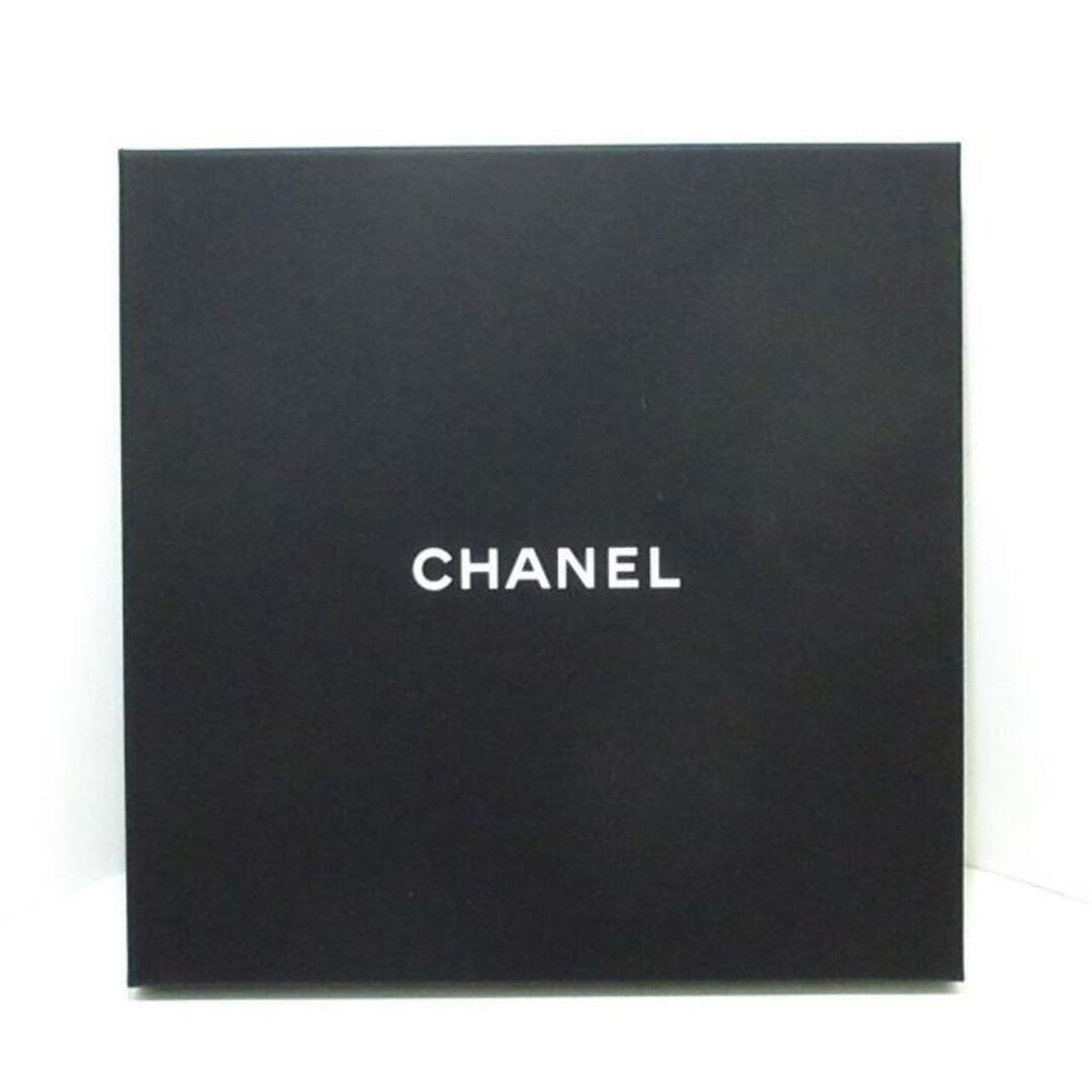 CHANEL - CHANEL(シャネル) スカーフ美品 マドモアゼル 黒×白 CHANEL - CHANEL(シャネル) スカーフ美品 マドモアゼル 黒×白