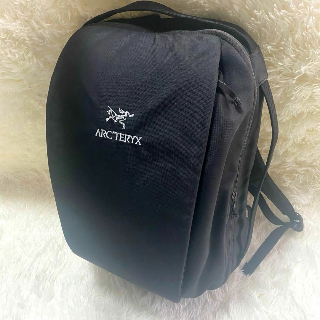 ARC'TERYX - 【廃盤レア】アークテリクス ブレード20 バック ARC'TERYX - 【廃盤レア】アークテリクス ブレード20 バック