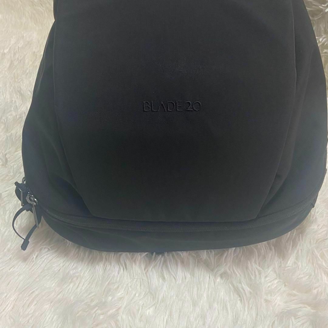 ARC'TERYX - 【廃盤レア】アークテリクス ブレード20 バック ARC'TERYX - 【廃盤レア】アークテリクス ブレード20 バック