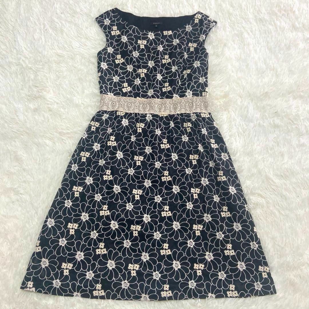 TOCCA - TOCCA トッカ 花柄刺繍 ノースリーブ ワンピース フレア TOCCA - TOCCA トッカ 花柄刺繍 ノースリーブ ワンピース フレア