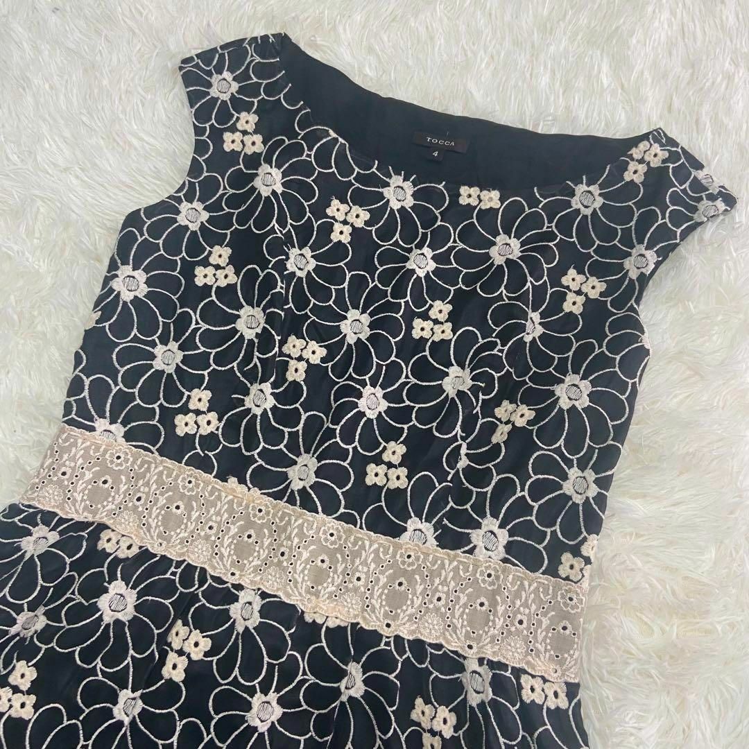 TOCCA - TOCCA トッカ 花柄刺繍 ノースリーブ ワンピース フレア TOCCA - TOCCA トッカ 花柄刺繍 ノースリーブ ワンピース フレア