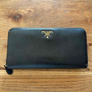 プラダ(PRADA)のPRADA 長財布　黒(財布)