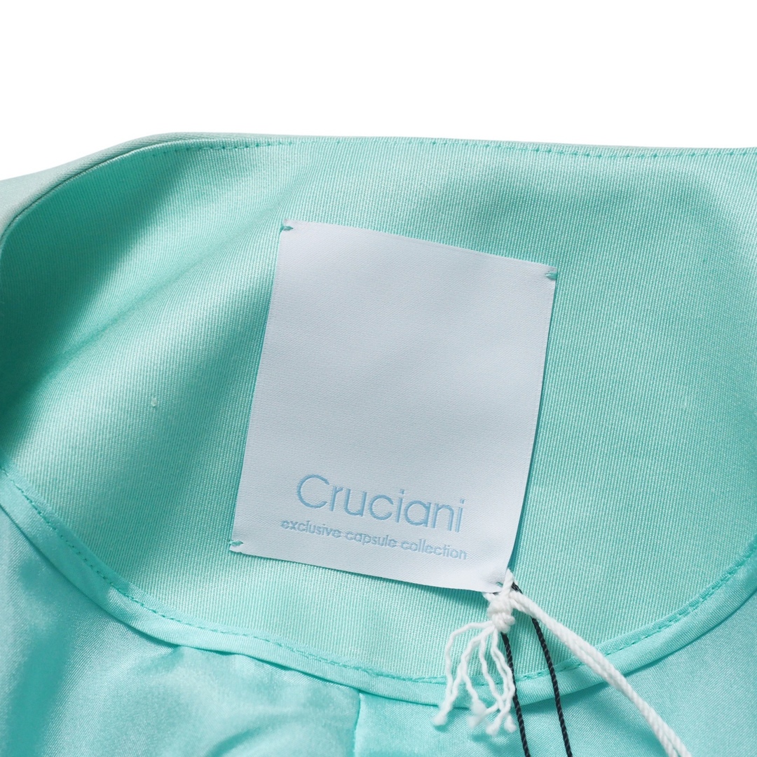 Cruciani - □未使用品□CRUCIANI クルチアーニ コート サイズ40 Cruciani - □未使用品□CRUCIANI クルチアーニ コート サイズ40