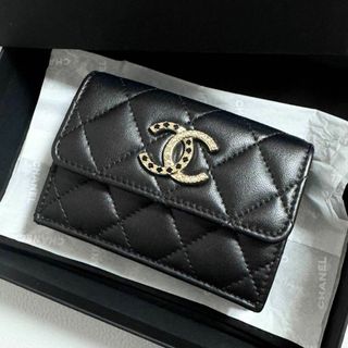 CHANEL - CHANEL シャネル メティエダール パリ ダラス 馬蹄 2 CHANEL - CHANEL シャネル メティエダール パリ ダラス 馬蹄 2