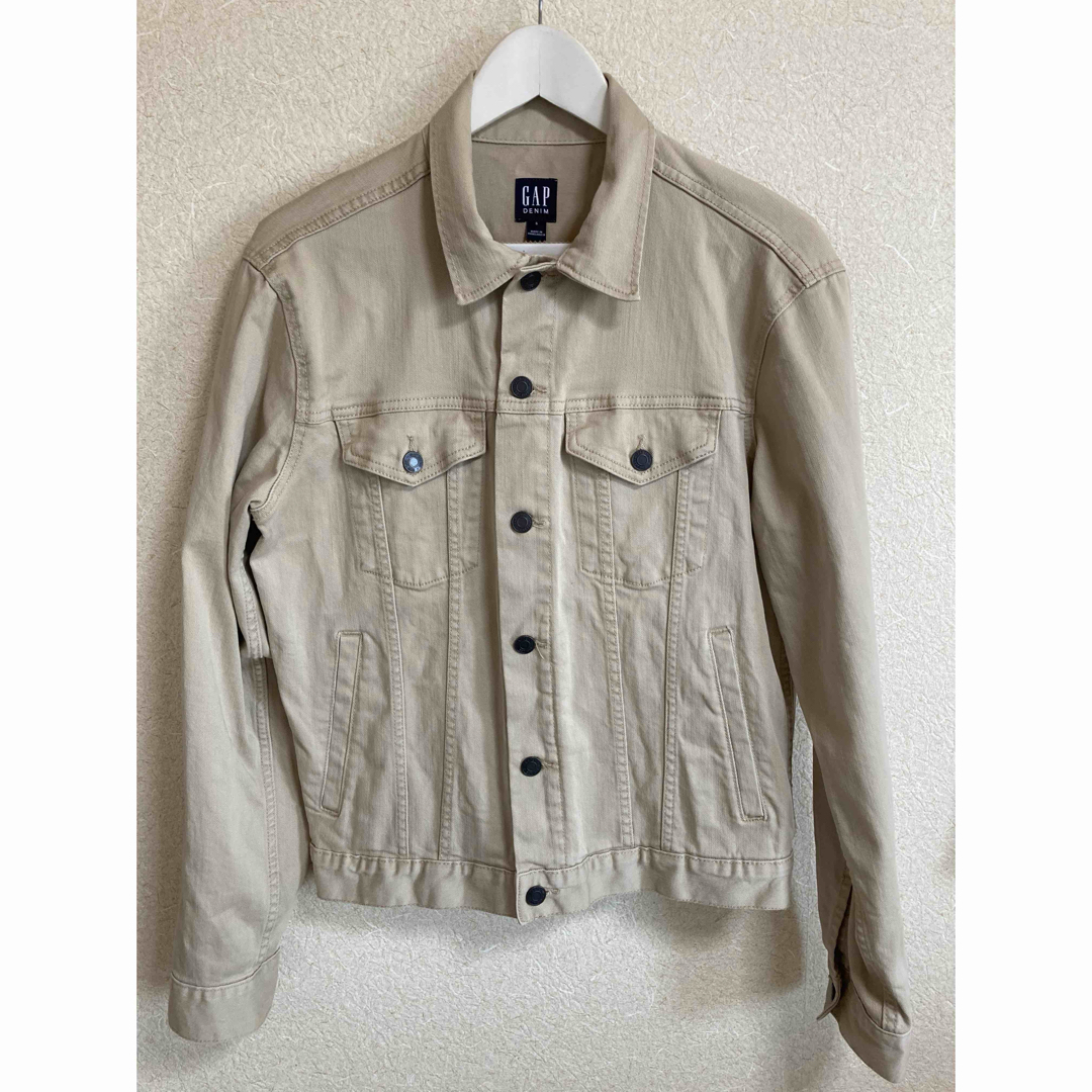 GAP - GAP ベージュ デニムジャケット Gジャンの通販 by はるか GAP - GAP ベージュ デニムジャケット Gジャンの通販 by はるか