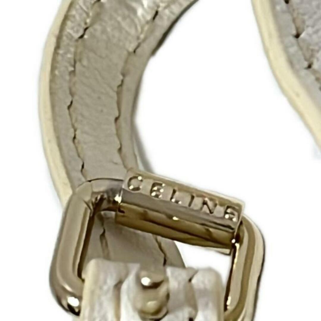 CELINE - CELINE(セリーヌ) キーホルダー(チャーム) - 白 バッグ CELINE - CELINE(セリーヌ) キーホルダー(チャーム) - 白 バッグ