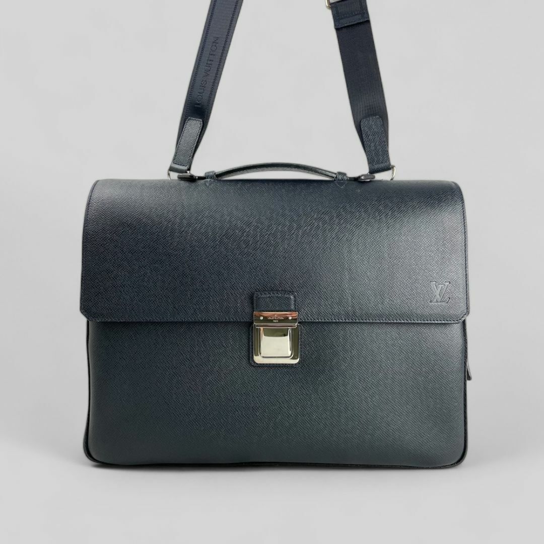 LOUIS VUITTON - ほぼ未使用□ルイヴィトン□ タイガ ヴァシリPM LOUIS VUITTON - ほぼ未使用□ルイヴィトン□ タイガ ヴァシリPM
