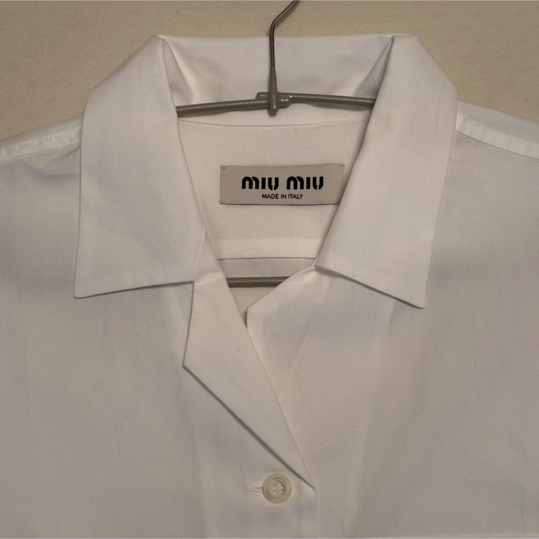 MIU MIU - 【新品】miumiu ミュウミュウ ポプリンシャツ MIU MIU - 【新品】miumiu ミュウミュウ ポプリンシャツ