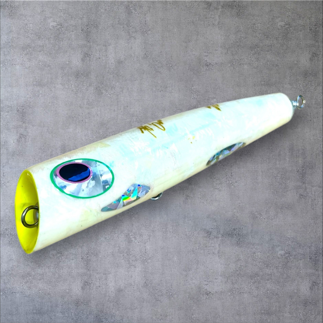 超美品】貝田ルアー 若夏オーバル180 アバロンの通販 by S 超美品】貝田ルアー 若夏オーバル180 アバロンの通販 by S