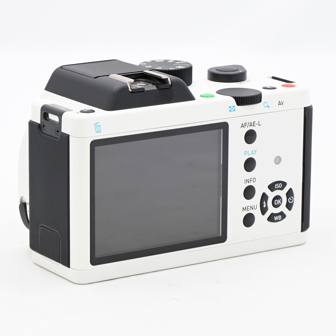 PENTAX - PENTAX K-01 ボディ ホワイト ブラックの通販 by PENTAX - PENTAX K-01 ボディ ホワイト ブラックの通販 by