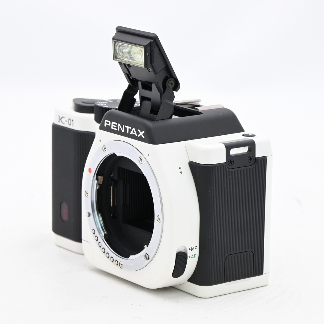 PENTAX - PENTAX K-01 ボディ ホワイト ブラックの通販 by PENTAX - PENTAX K-01 ボディ ホワイト ブラックの通販 by