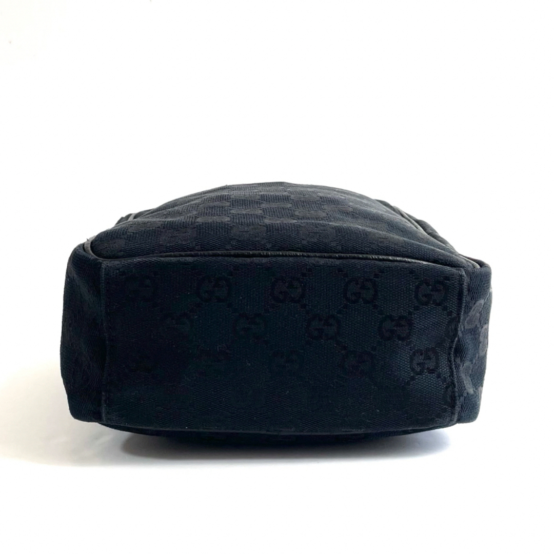 GUCCI - 【美品】GUCCI グッチ ショルダーバッグ GGキャンバス GUCCI - 【美品】GUCCI グッチ ショルダーバッグ GGキャンバス