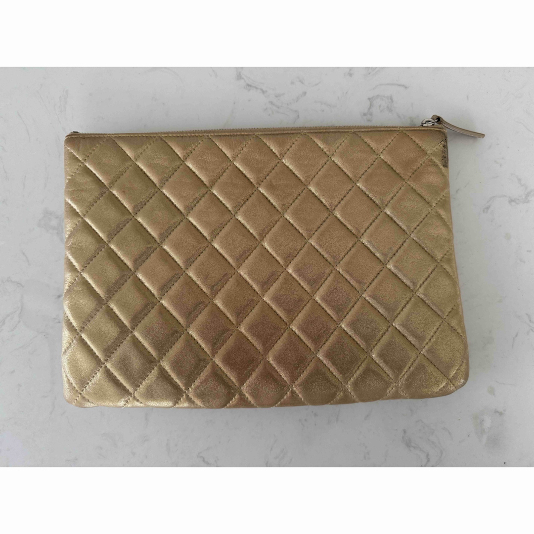 CHANEL - CHANEL✴︎スター☆ステッチ✴︎クラッチバッグ CHANEL - CHANEL✴︎スター☆ステッチ✴︎クラッチバッグ