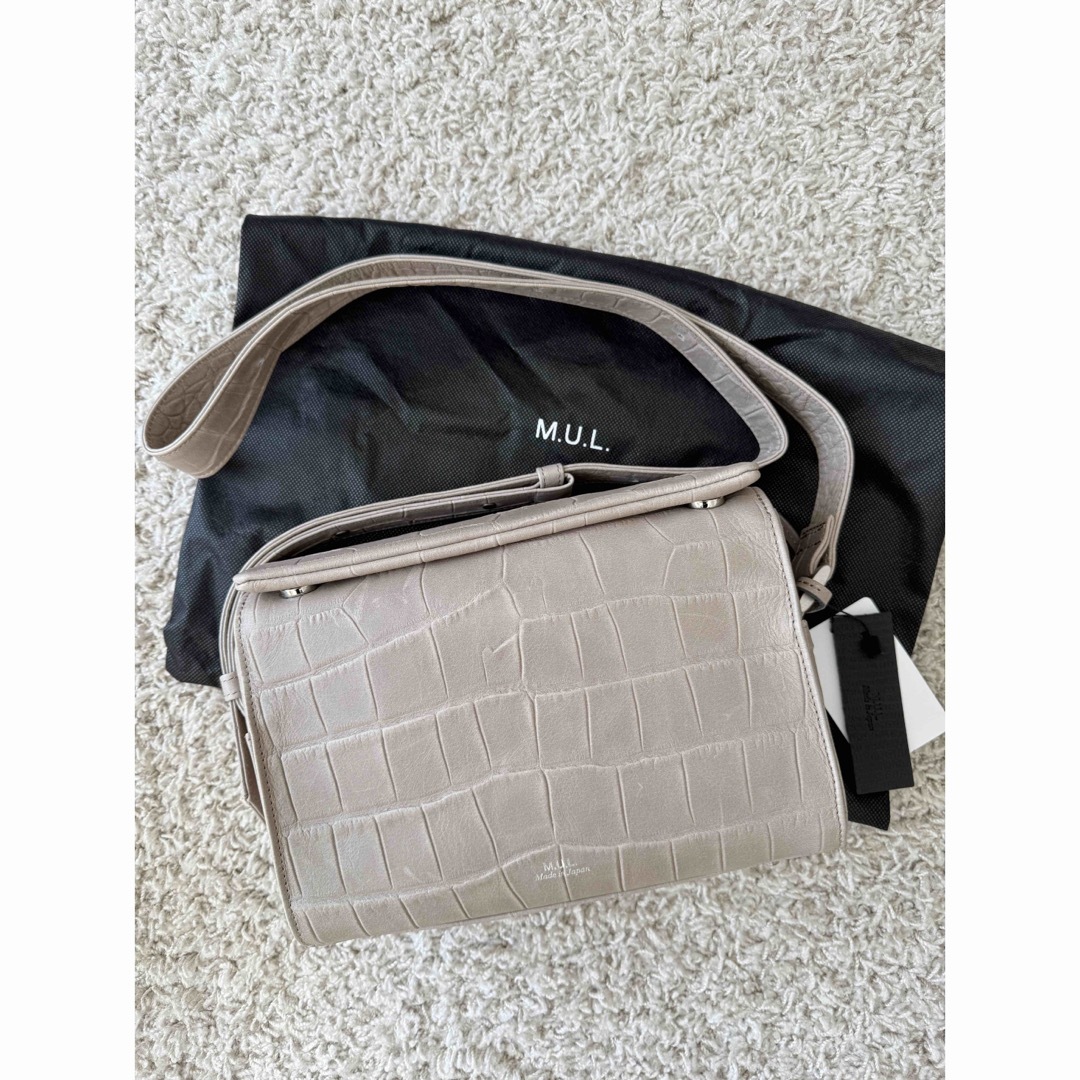 入手困難* M.U.L. 限定 ボックステールショルダーバック 新品 入手困難* M.U.L. 限定 ボックステールショルダーバック 新品
