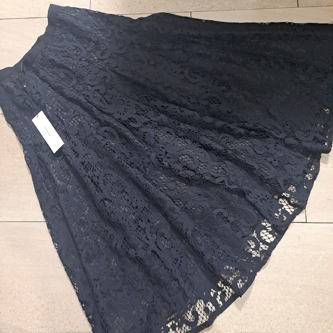 ADORE - 新品タグ付○アドーアADORE○フラワーラッセルレース ADORE - 新品タグ付○アドーアADORE○フラワーラッセルレース