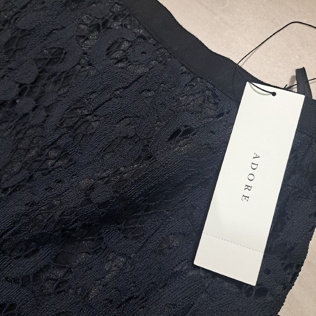 ADORE - 新品タグ付○アドーアADORE○フラワーラッセルレース ADORE - 新品タグ付○アドーアADORE○フラワーラッセルレース