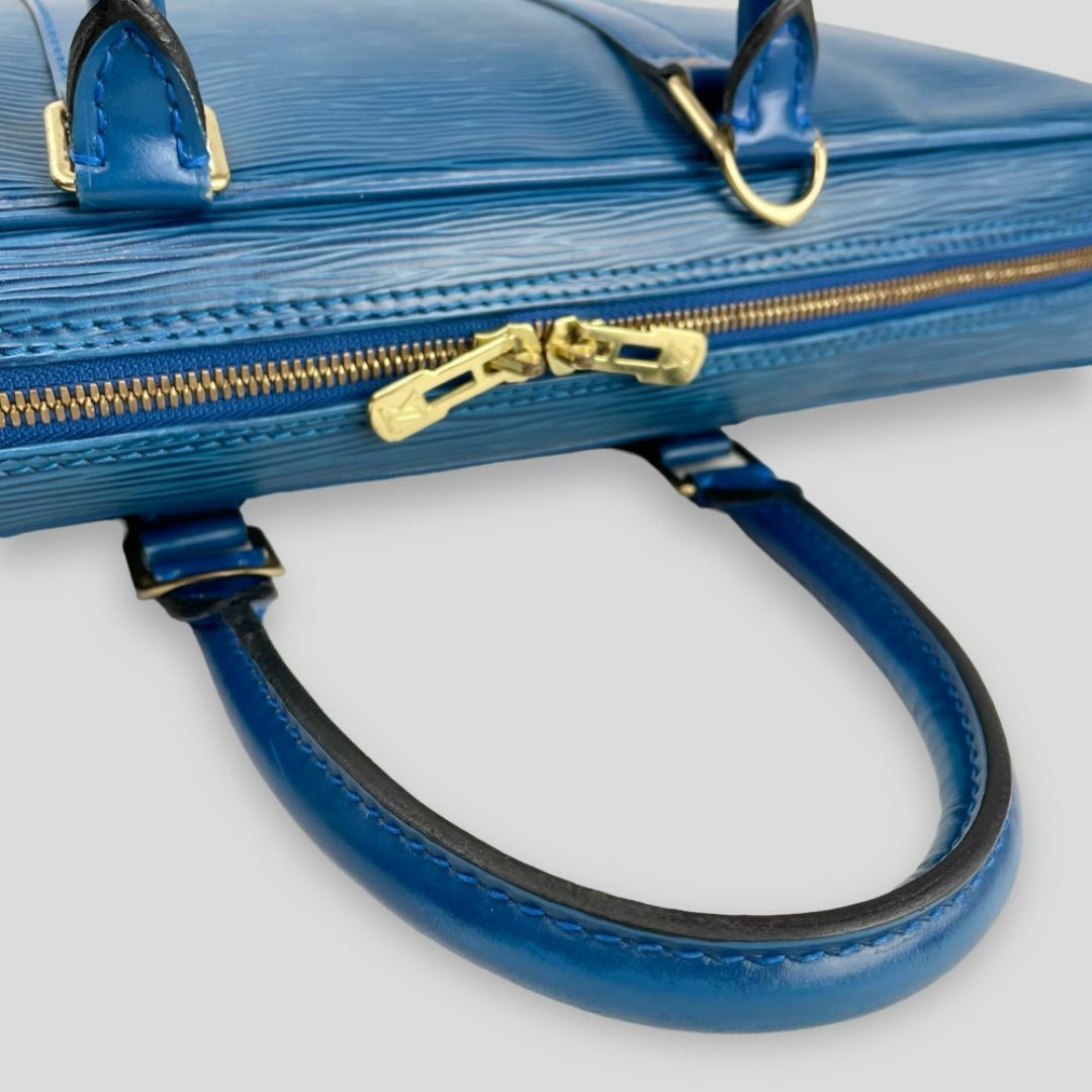 LOUIS VUITTON - □ルイ ヴィトン□ エピ ポルトドキュマン LOUIS VUITTON - □ルイ ヴィトン□ エピ ポルトドキュマン