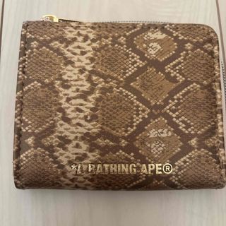 A BATHING APE(折り財布)のフリマアイテム一覧 A BATHING APE(折り財布)のフリマアイテム一覧