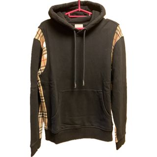 BURBERRY(パーカー)のフリマアイテム一覧 BURBERRY(パーカー)のフリマアイテム一覧