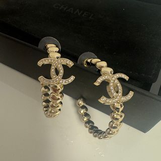 CHANEL(ハート ・ ピアス)のフリマアイテム一覧 CHANEL(ハート ・ ピアス)のフリマアイテム一覧