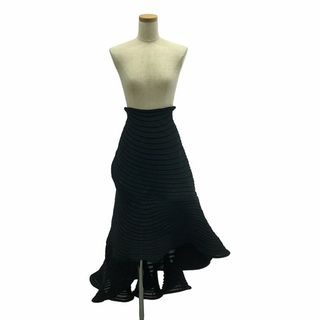 ISSEY MIYAKE(ロングスカート)のフリマアイテム一覧 ISSEY MIYAKE(ロングスカート)のフリマアイテム一覧