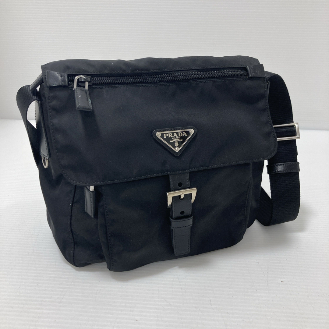 PRADA - prada プラダ 三角ロゴプレート bt8994 ナイロン PRADA - prada プラダ 三角ロゴプレート bt8994 ナイロン