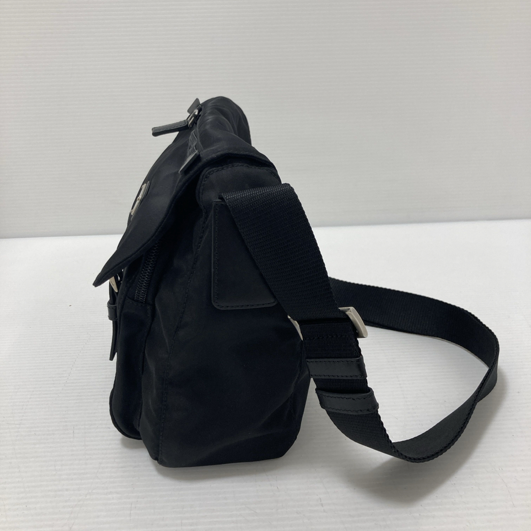 PRADA - prada プラダ 三角ロゴプレート bt8994 ナイロン PRADA - prada プラダ 三角ロゴプレート bt8994 ナイロン