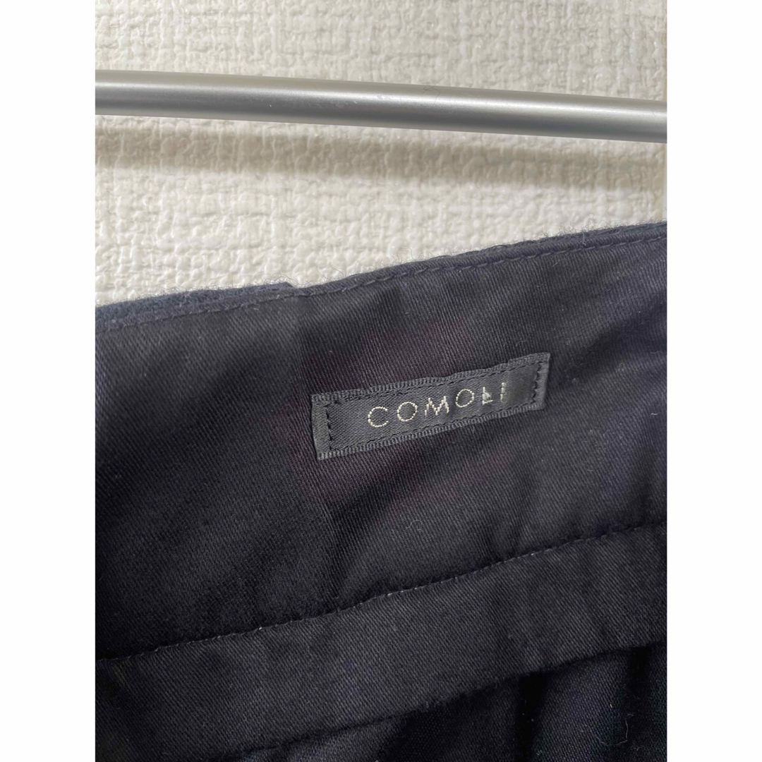 COMOLI - 【美品】COMOLI 24AW ウールサージパンツ ダーク COMOLI - 【美品】COMOLI 24AW ウールサージパンツ ダーク