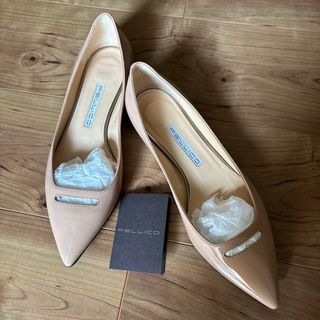 PELLICO - 超美品☆ペリーコ☆Vカットパンプス☆希少グレー PELLICO - 超美品☆ペリーコ☆Vカットパンプス☆希少グレー