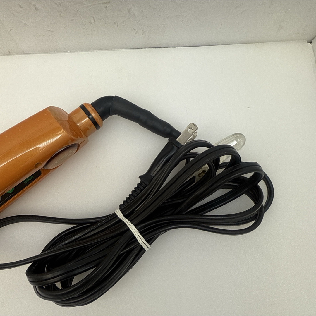 ADST - アド97 ADST DS2 ストレートヘアアイロン オレンジの通販 ADST - アド97 ADST DS2 ストレートヘアアイロン オレンジの通販