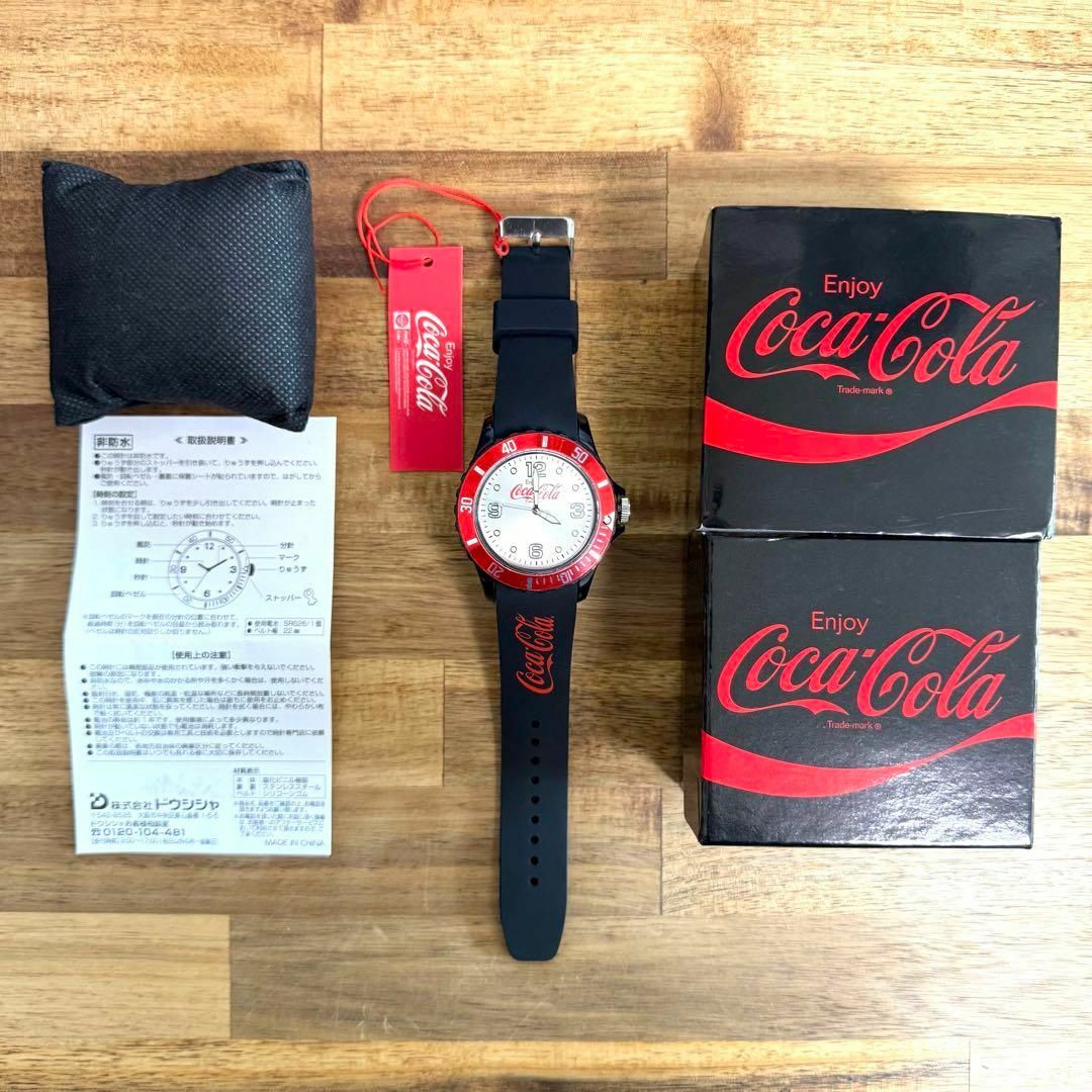 新品 未使用 非売品 コカコーラCoca-Cola 腕時計 黒 赤 シルバー 新品 未使用 非売品 コカコーラCoca-Cola 腕時計 黒 赤 シルバー