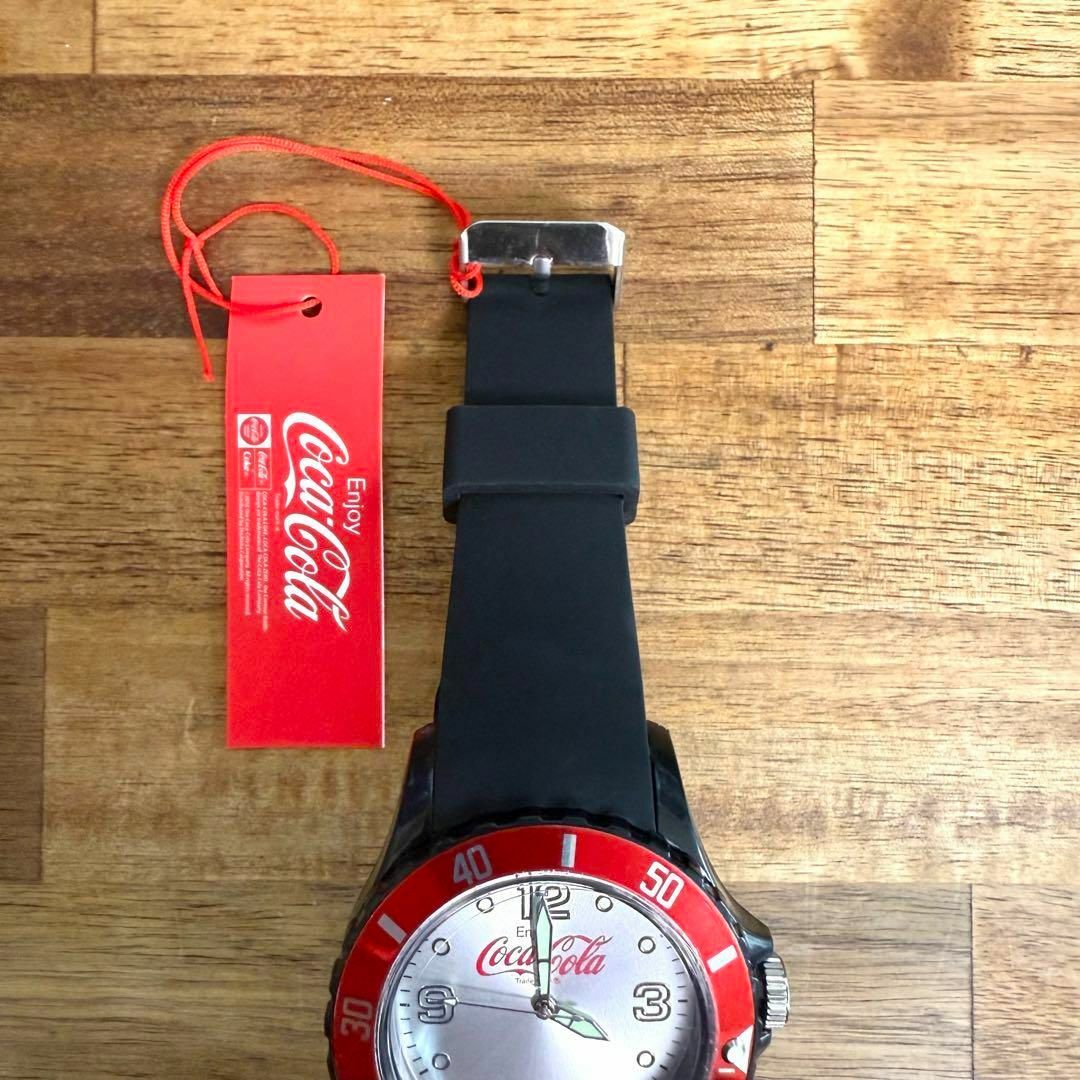 新品 未使用 非売品 コカコーラCoca-Cola 腕時計 黒 赤 シルバー 新品 未使用 非売品 コカコーラCoca-Cola 腕時計 黒 赤 シルバー
