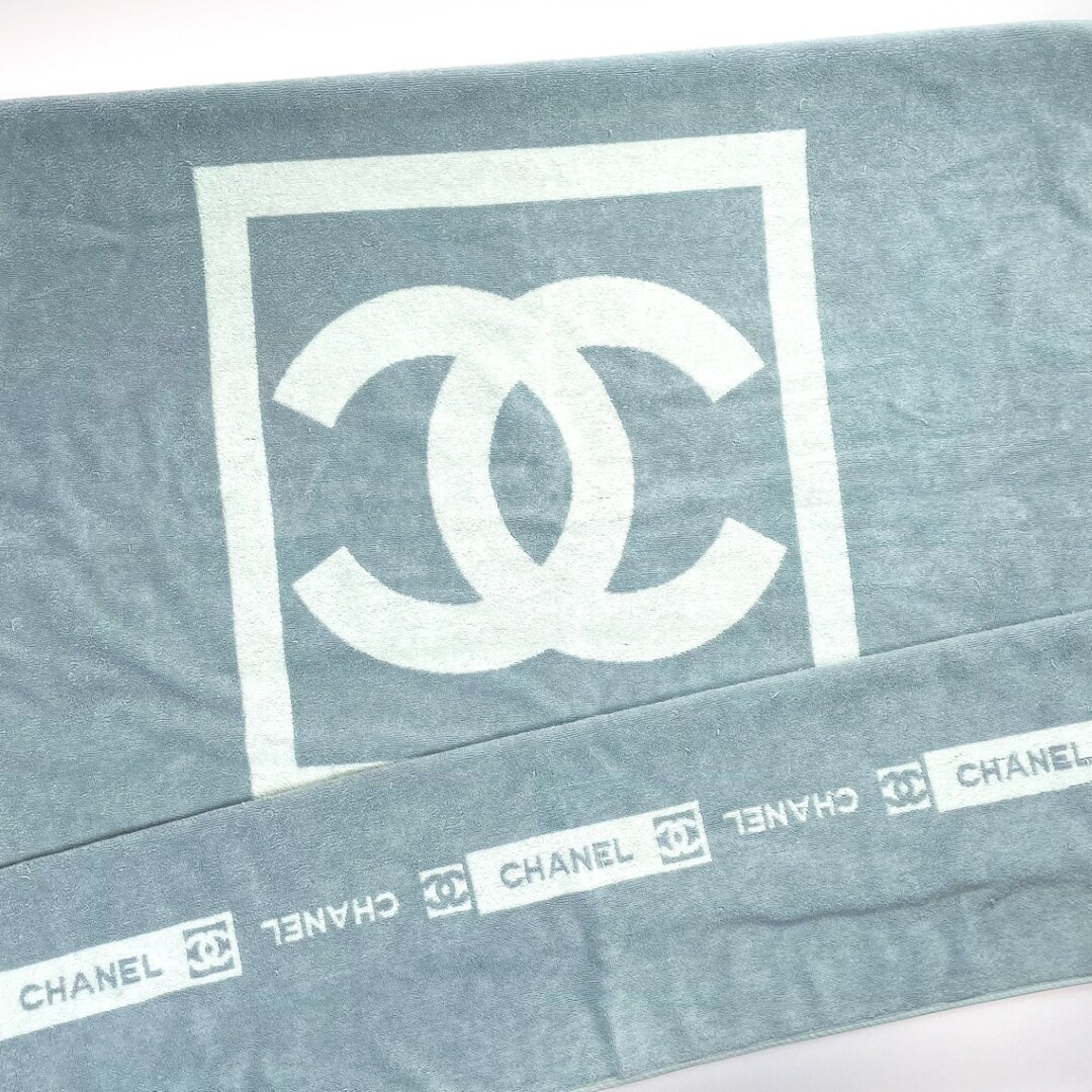 CHANEL - CHANEL シャネル ココマーク 大判ビーチタオル CHANEL - CHANEL シャネル ココマーク 大判ビーチタオル