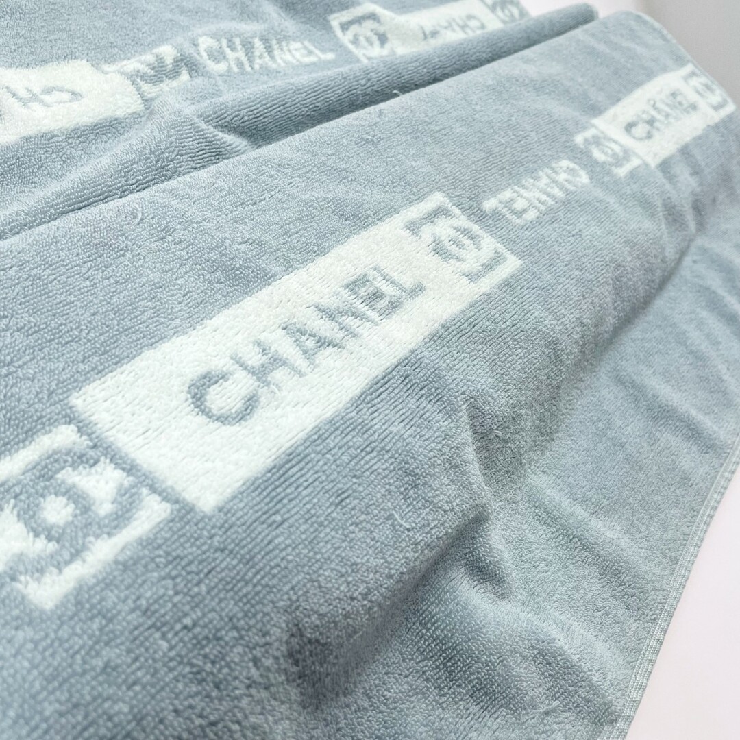 CHANEL - CHANEL シャネル ココマーク 大判ビーチタオル CHANEL - CHANEL シャネル ココマーク 大判ビーチタオル