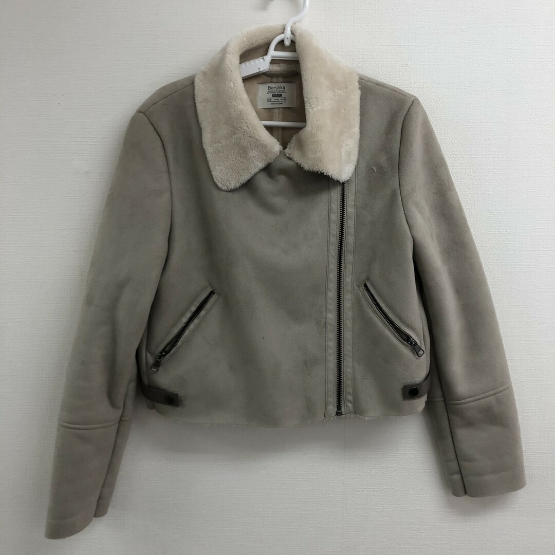 【Bershka】ベルシュカ　アウター　ジャケット　ショート　ファー　グレー系　Sサイズ　レディース