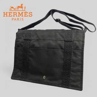 HERMES - 【新品未使用】HERMES エルメス Hタグフォンケース HERMES - 【新品未使用】HERMES エルメス Hタグフォンケース