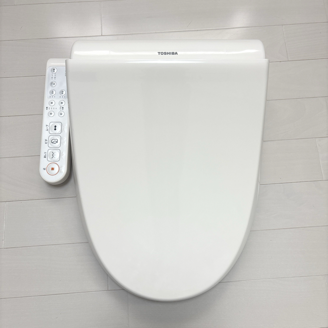 東芝 - TOSHIBA 温水洗浄便座 SCSーT92/2018年製の通販 by 東芝 - TOSHIBA 温水洗浄便座 SCSーT92/2018年製の通販 by