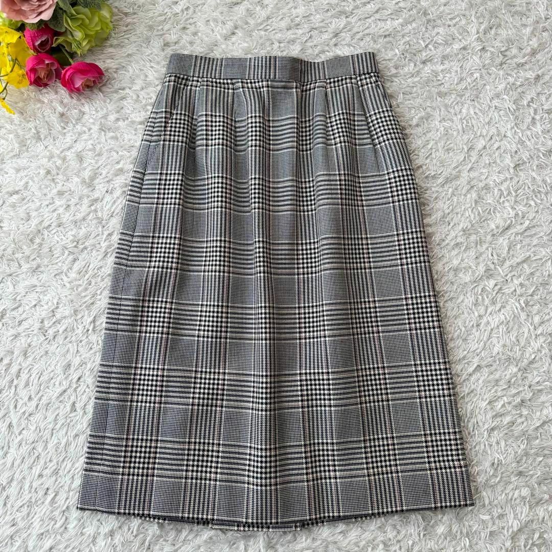 BURBERRY - バーバリー セットアップ スカートスーツ シルク混 BURBERRY - バーバリー セットアップ スカートスーツ シルク混