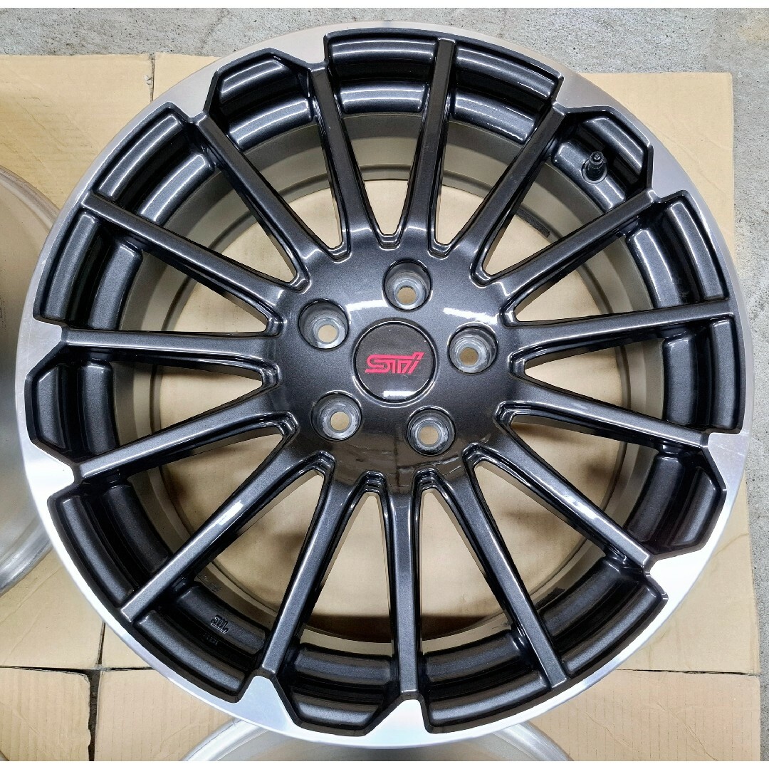 スバル - 【新車外し】スバル レヴォーグ STI スポーツ 純正 スバル - 【新車外し】スバル レヴォーグ STI スポーツ 純正