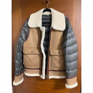 MONCLER(ダウンジャケット)のフリマアイテム一覧 MONCLER(ダウンジャケット)のフリマアイテム一覧