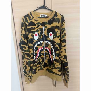 A BATHING APE(カモフラージュ ・ スウェット)のフリマ A BATHING APE(カモフラージュ ・ スウェット)のフリマ