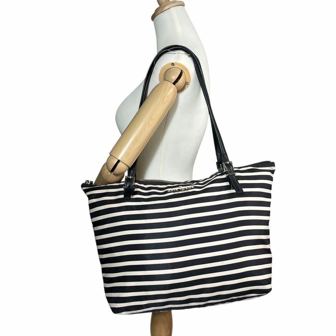 kate spade NEW YORK - 美品 ケイトスペード 大容量 A4収納可能 kate spade NEW YORK - 美品 ケイトスペード 大容量 A4収納可能