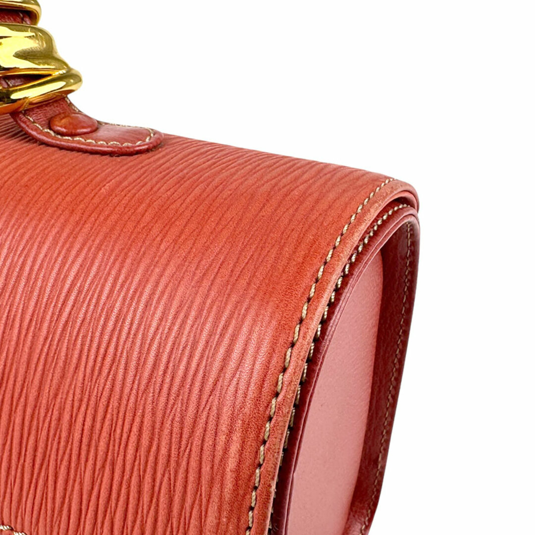LOEWE - ロエベ LOEWE ハンドバッグ レザー/メタル レッド LOEWE - ロエベ LOEWE ハンドバッグ レザー/メタル レッド