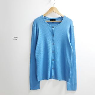Theory - Theory カーディガン ホワイト Sサイズ<新品未使用品 Theory - Theory カーディガン ホワイト Sサイズ<新品未使用品